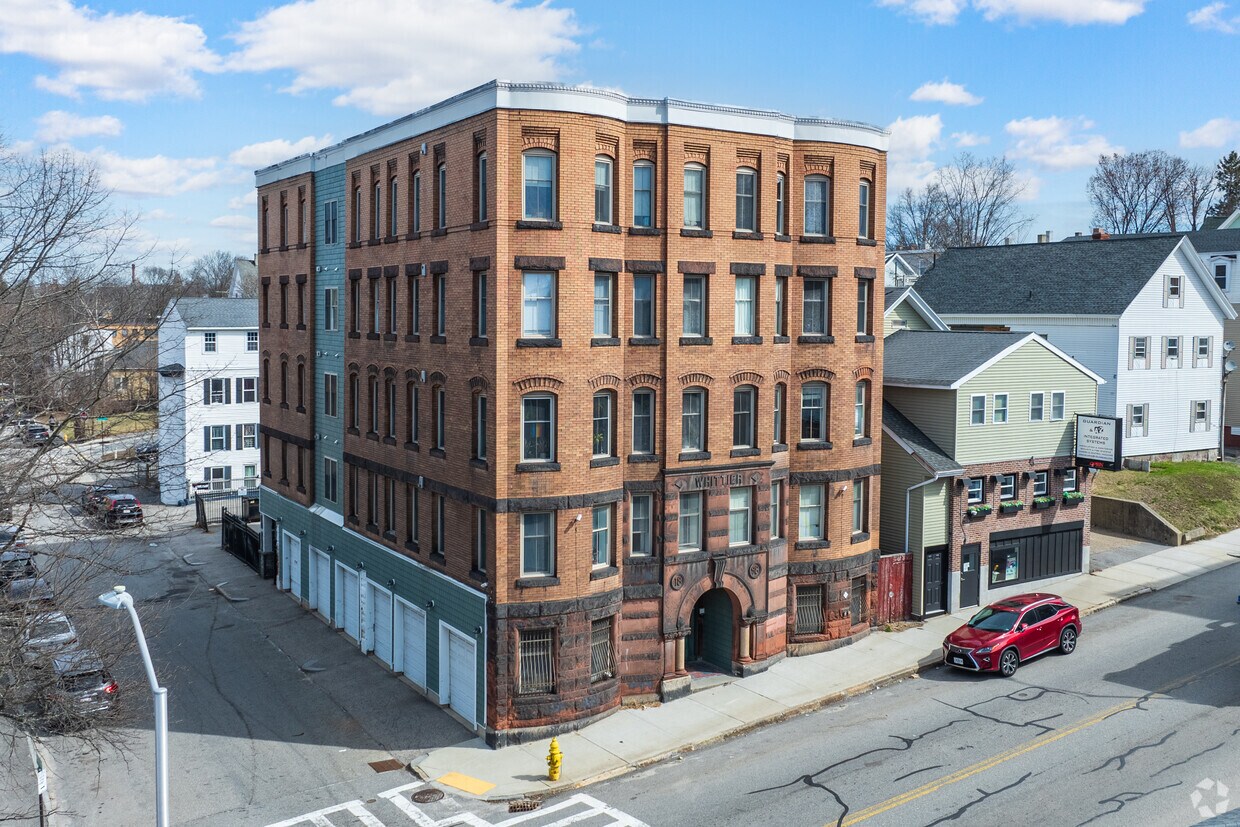 Primary Photo - 257 Pleasant St