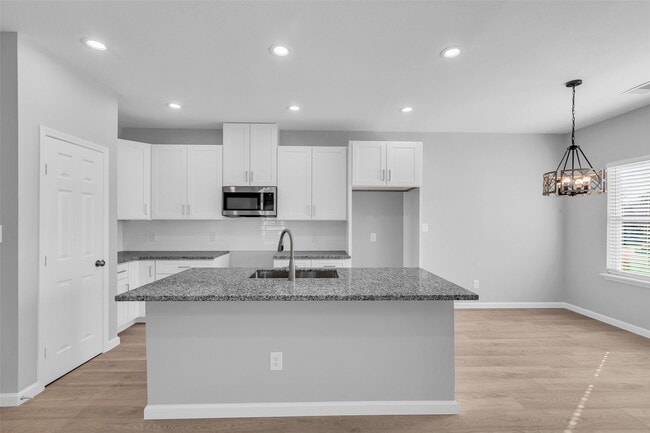 Building Photo - 4905 Paula St