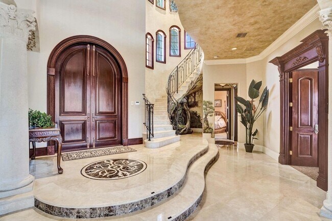 Foto del edificio - 2582 SE 9th St