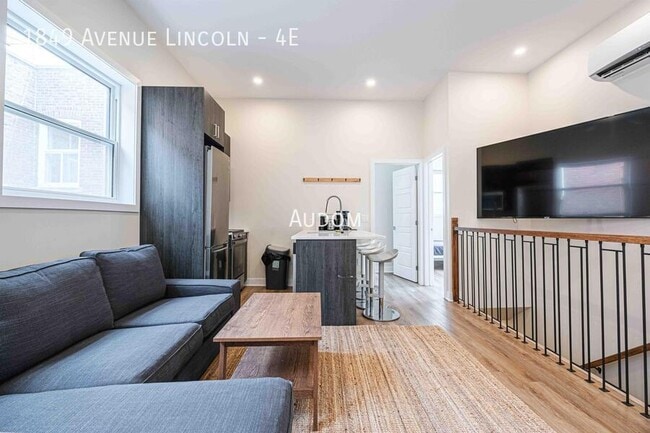 Photo du bâtiment - 1849 Av. Lincoln