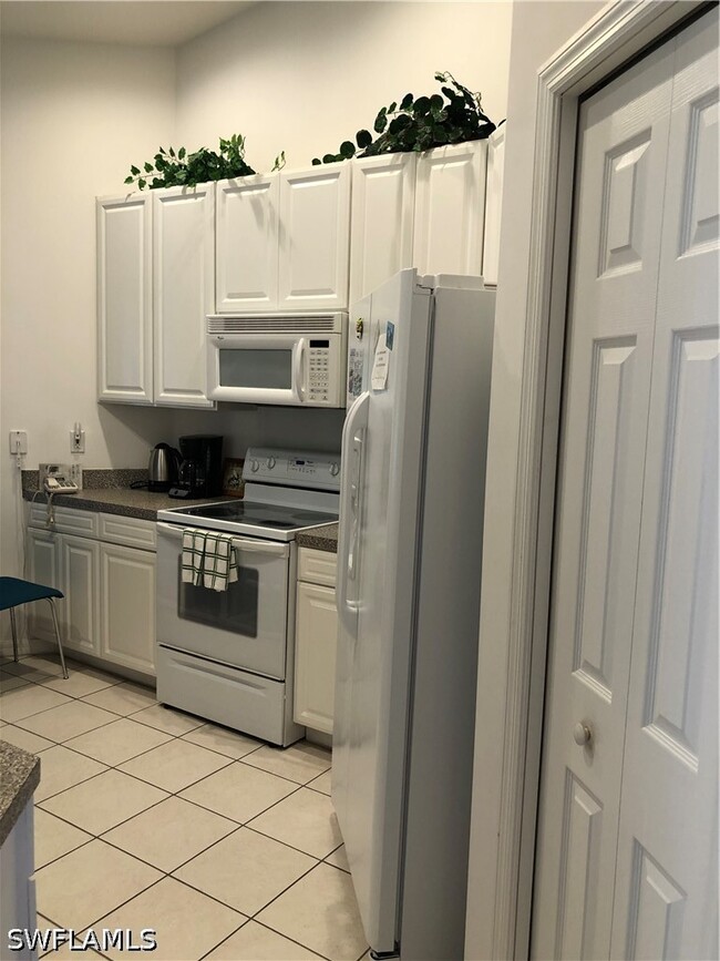 Building Photo - 6854 Sterling Greens Dr