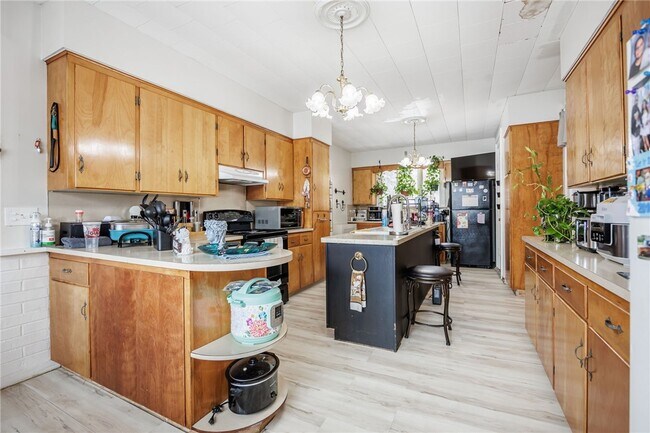 Foto del edificio - 981 Latta Rd