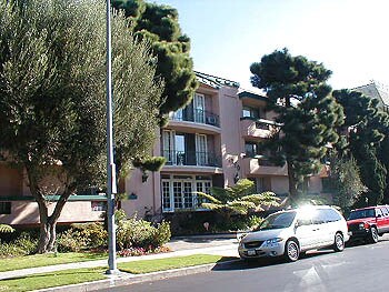 Primary Photo - 1370 Veteran Ave