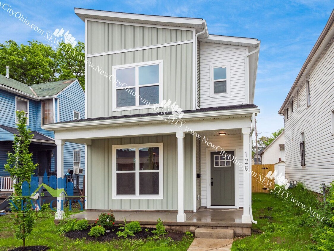 Foto principal - 2025 NEW YEAR'S SPECIAL! No App Fee! Newly Built 3 Bedroom 2.5 Bathroom Home!