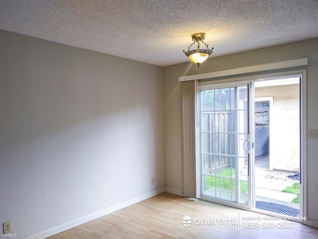 Building Photo - 3525 Squirecreek Cir