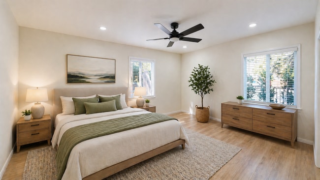 Interior Photo - BEAUTIFUL 2 BED - IN HIGHLAND PARK