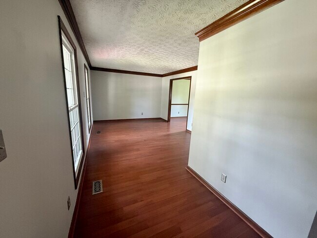 Foto del edificio - 7451 Mapleleaf Ct
