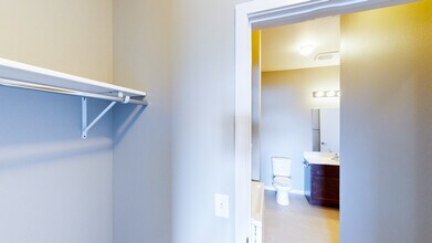 Closet - Graystone Heights Luxury Apartments