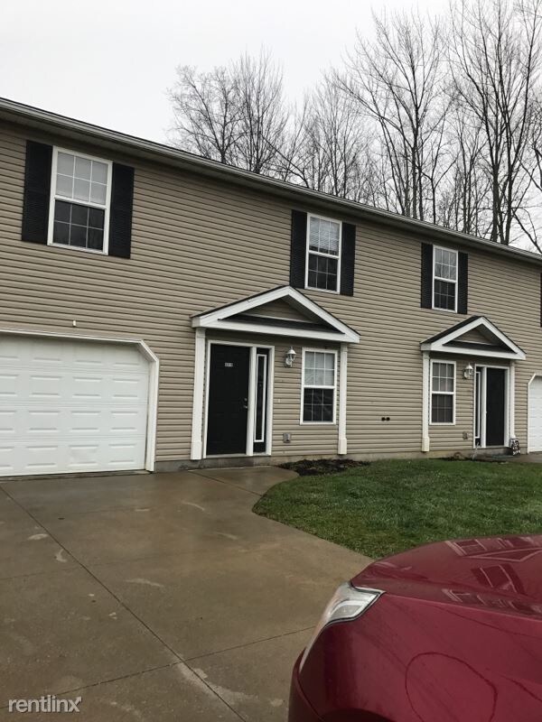 Primary Photo - 3 br, 2 bath Townhome - 4126 Wilson Ave