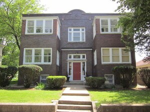 Front of Building - 310 Hunter Ave
