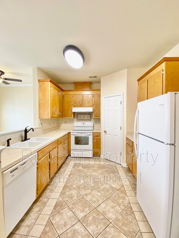 Foto del edificio - 1926 Algonquin Trail