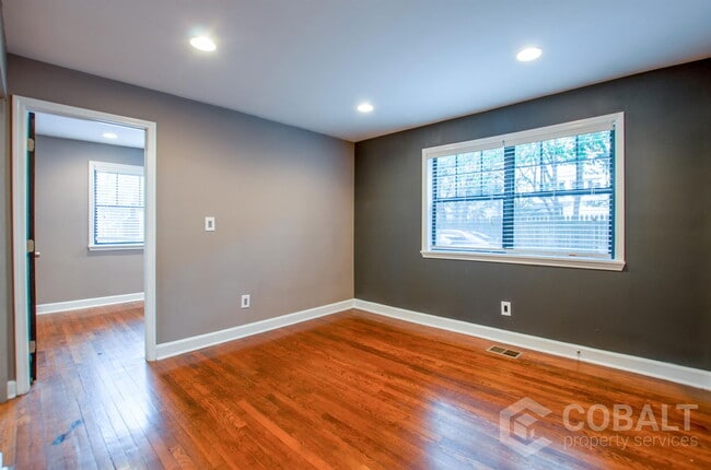 Foto del edificio - 755 St Charles Ave NE