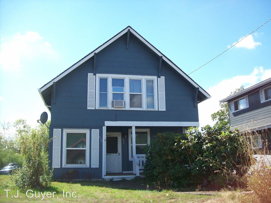 Primary Photo - 657 SW Chehalis Ave