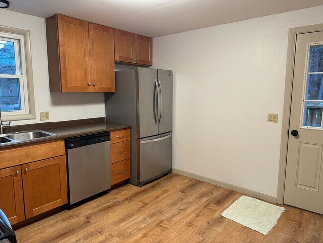 Photo - 10 Hardy Ave Apartment