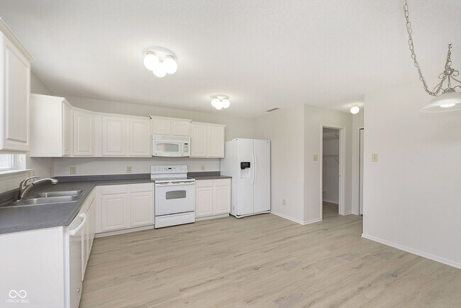 Building Photo - 12709 Endurance Dr