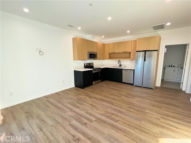 Building Photo - 23924 Hamlin St