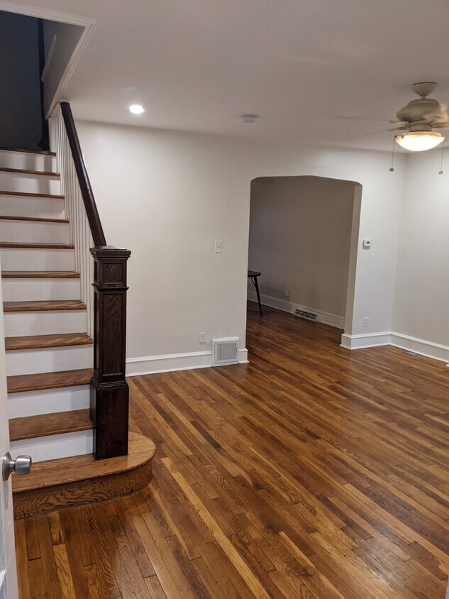 24 Davis Ave, Mount Ephraim, NJ 08059 House for Rent in Mount Ephraim