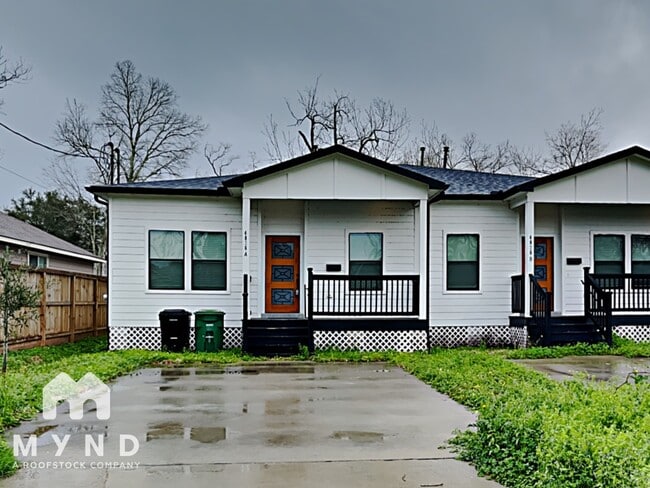 Building Photo - 4826 Paula St