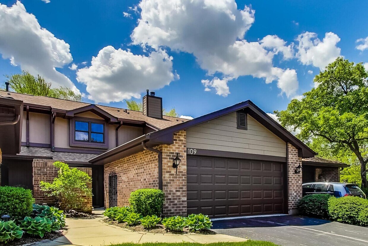 Foto principal - 109 Indian Trail Dr