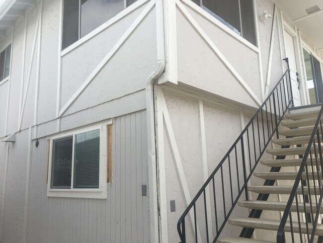 Foto del edificio - SDS T 1451-1451 1/2 A &amp; B