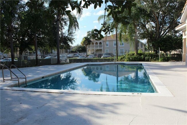 Building Photo - 13439 Fairway Glen Dr