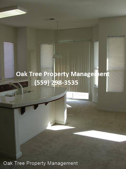 Building Photo - 4 br, 2 bath House - 565 Greenfield