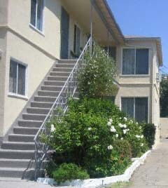 Building Photo - 514 N Van Ness Ave