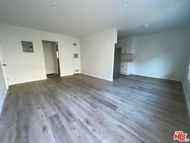 Foto del edificio - 417 N Ardmore Ave