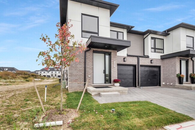 Building Photo - BRAND NEW 3 Bedrooms, 2.5 Bath Units in a quiet enclave!