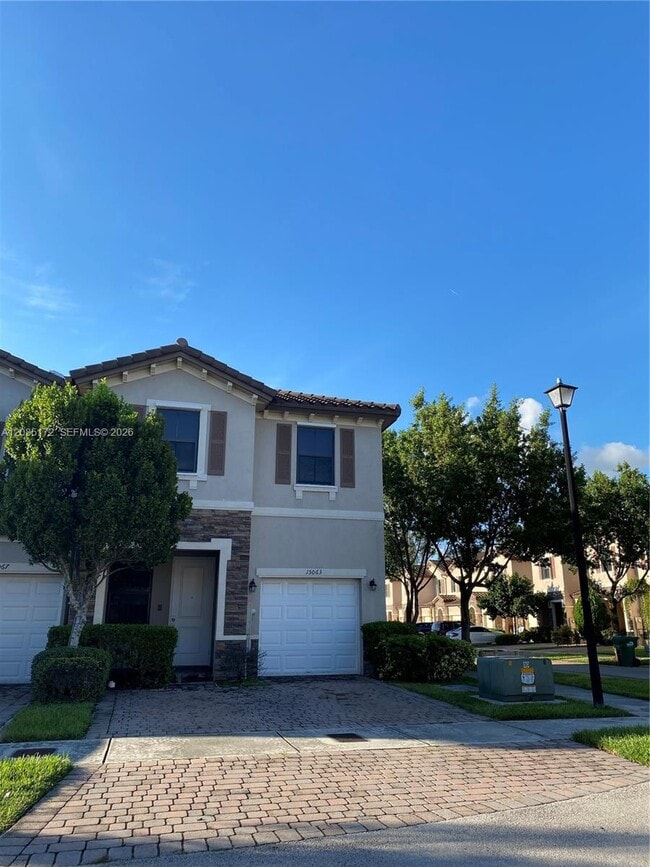 Building Photo - 15063 SW 118th Ln