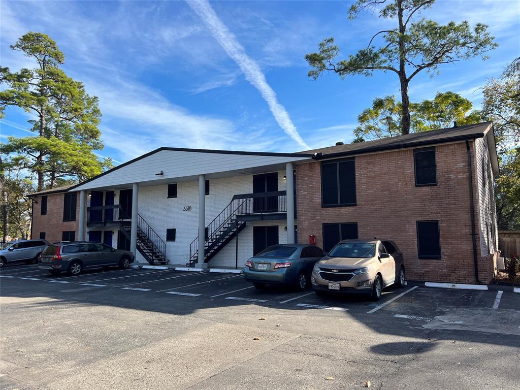 Primary Photo - 3318 N MacGregor Way