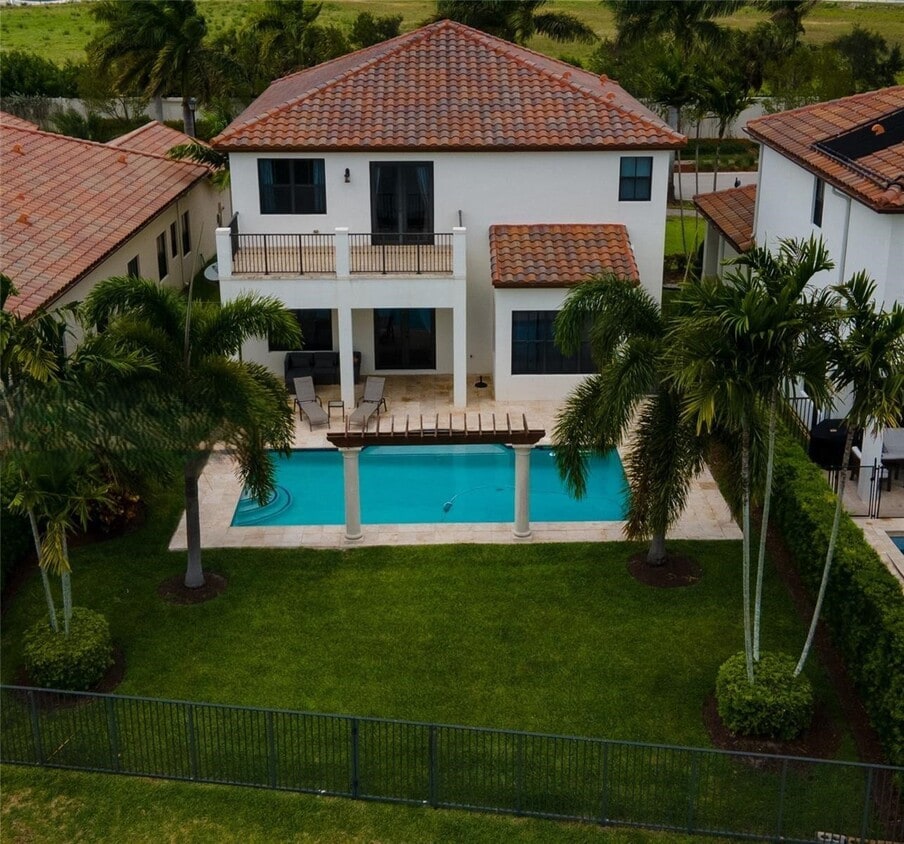 Foto principal - 3492 NW 82nd Dr
