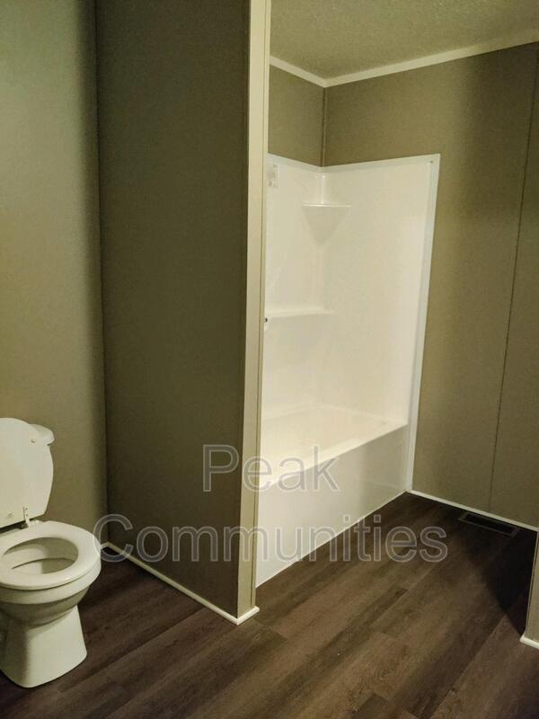 Building Photo - 476 Hupa Way