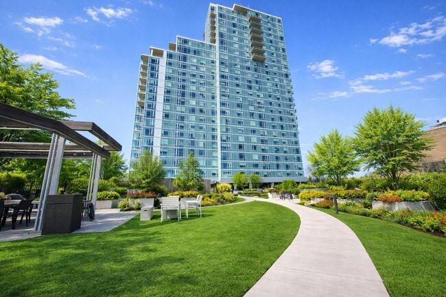 Foto del edificio - 1524 Sheepshead Bay Rd
