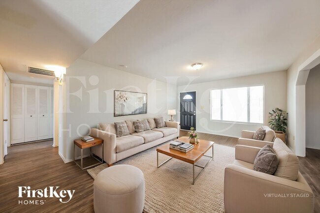 Foto del edificio - 7232 W Brown St