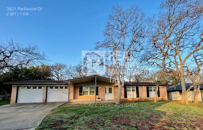 Building Photo - 3 Bedroom, 2.5 Bath home for rent in Woodw...