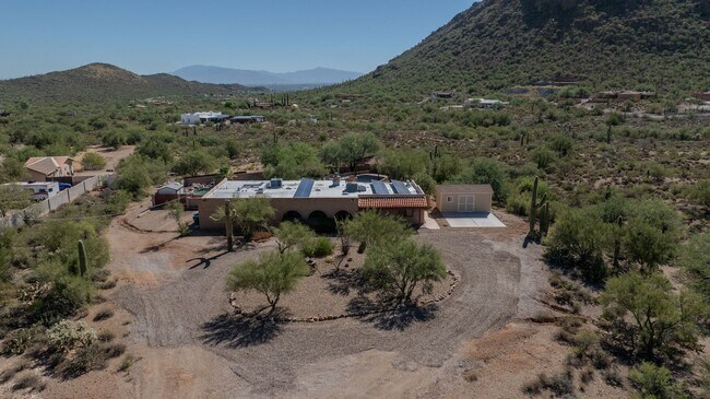 Foto del edificio - 4 Bedrooms, 3 Bathrooms