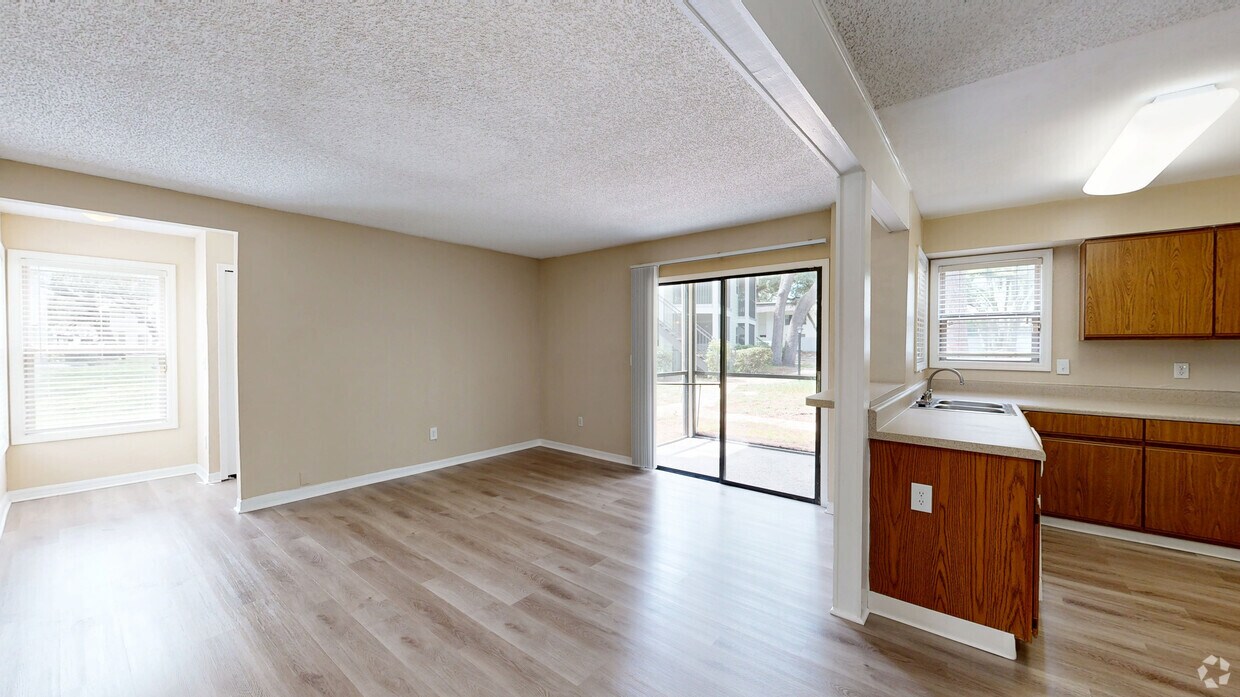 Photo - Oak Ramble Apartments