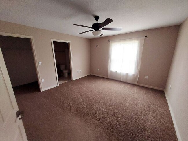 Foto del edificio - 2970 SW 162 ST RD