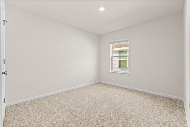 Building Photo - 6723 Atkins Rd