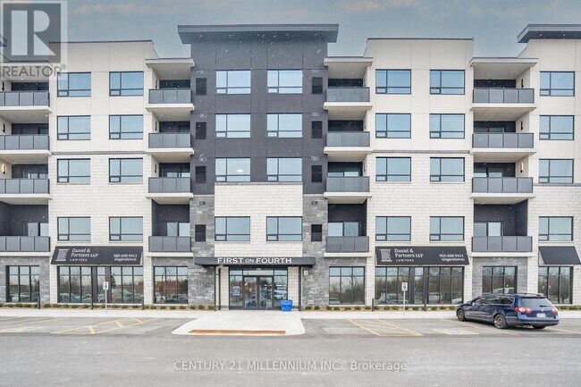 Photo du bâtiment - 403 Fourth Ave