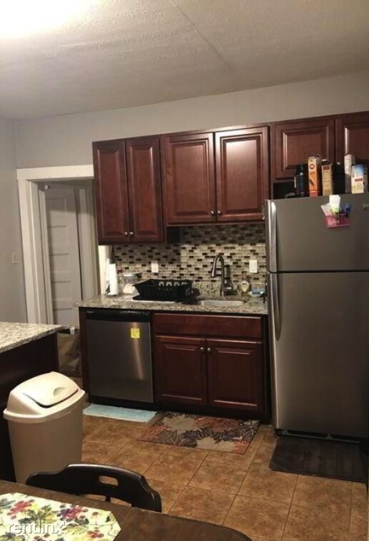Building Photo - 4 br, 1 bath Condo - 10 Carmel St Apt 1  i...