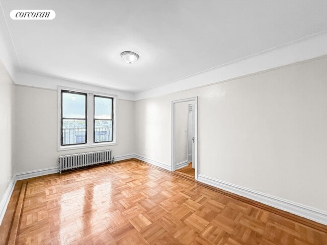 Building Photo - 416 68th St