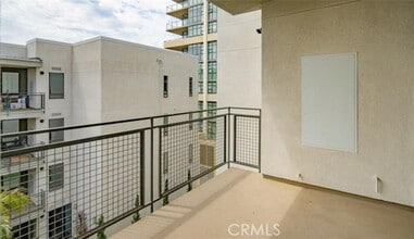 Building Photo - 2522 Nolita