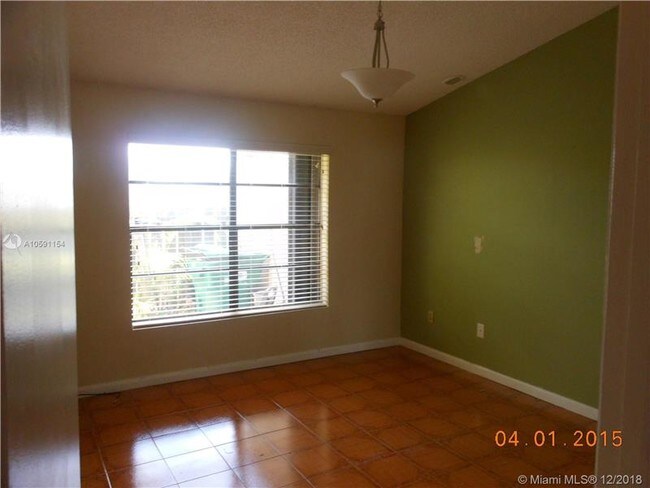 Building Photo - 4825 SW 152nd Ct