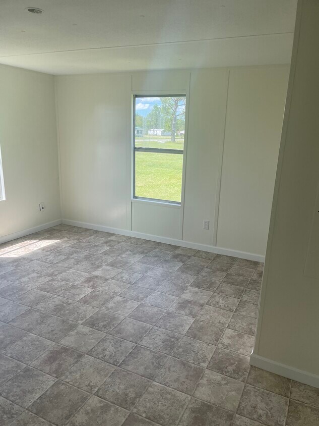 Foto principal - 175 Hutchinson Pond Rd