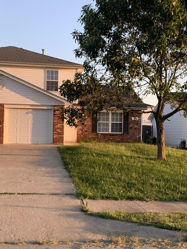 Building Photo - 1520 Native Dancer Ct