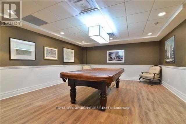 Photo du bâtiment - 55 Kingsbridge Garden Cir