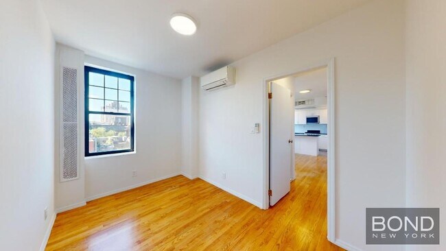 Foto del edificio - 240 Waverly Pl