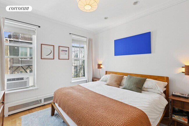 Foto del edificio - 357 4th St
